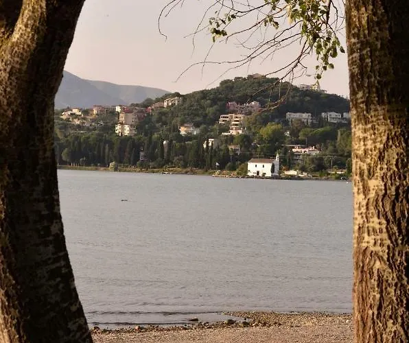 Casa Malu Boutique - No 1 Gouvia